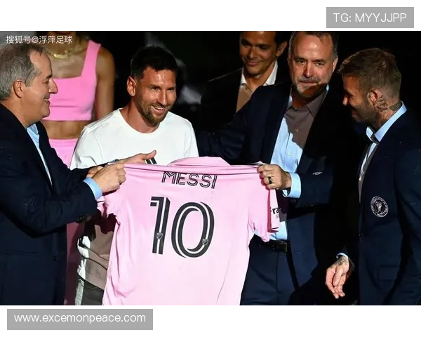 梅西宣布离开巴黎圣日耳曼，加盟迈阿密国际引发全球关注